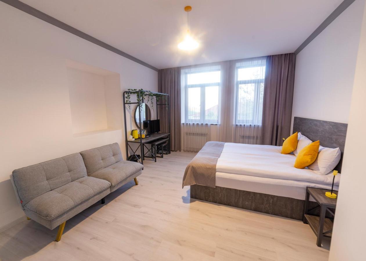 Popock Goris Hotel Ngoại thất bức ảnh